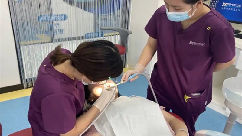 全瓷牙与烤瓷牙：材质成分揭秘，选材之道**