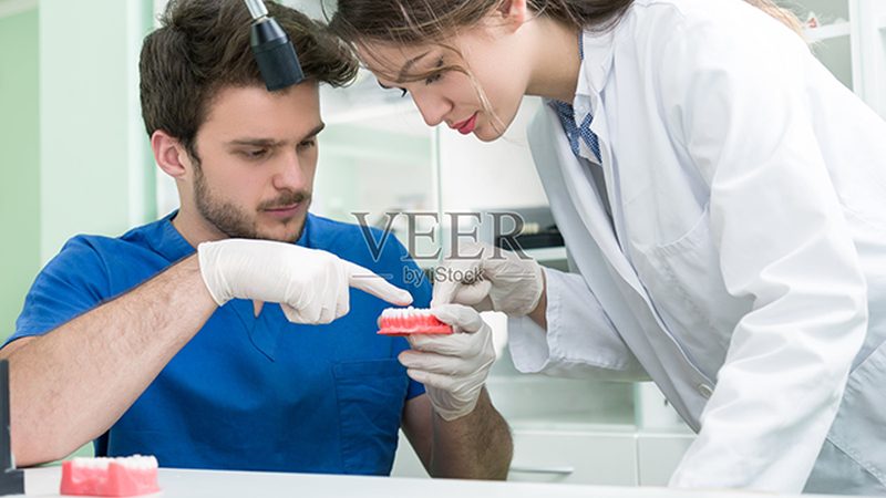 成都全瓷牙加盟代理：了解全瓷牙，选择加盟的智慧之路